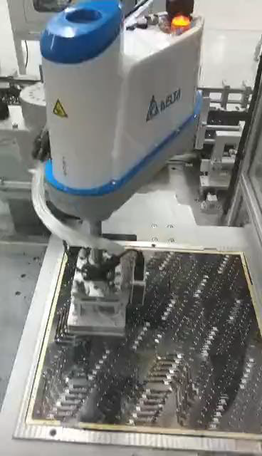 FPC工艺中的台达机器人应用