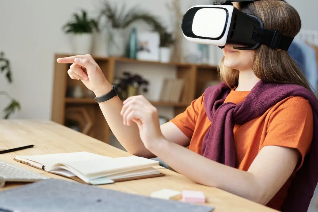 VR技术给不同行业和大众带来的意义